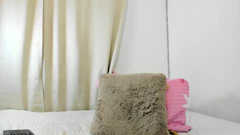 Snapshot of karol_w10 chatting on March 2025 01:43:01 AM karol_w10 online show from March 2025 01:43:01 AM