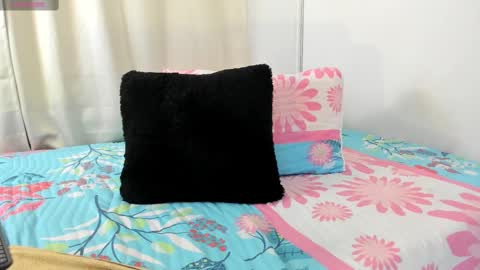 Snapshot of karol_w10 chatting on March 2025 01:45:01 AM karol_w10 online show from March 2025 01:45:01 AM