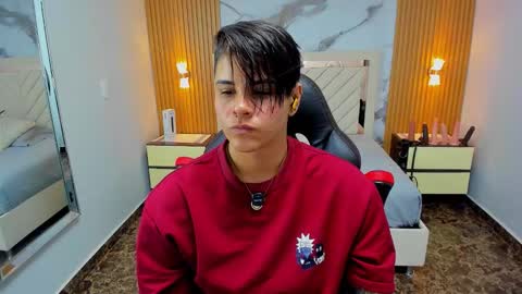 Karol and Luna online show from March 2026 07:29:01 PM