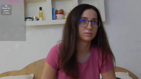 Snapshot of karoldolly chatting on April 2026 02:21:01 PM KarolDolly online show from April 2026 02:21:01 PM