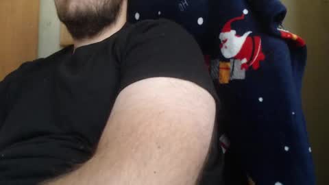 Karol  online show from November 2025 01:02:01 PM