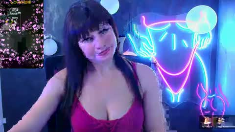 Caroline online show from March 2025 10:15:02 AM