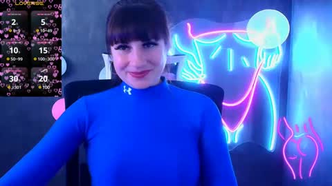 Caroline online show from March 2025 04:07:02 PM