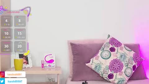 karolinahill online show from October 2025 03:34:04 PM