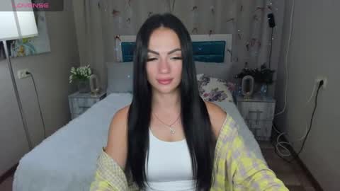 Karolina online show from July 2026 05:37:01 AM
