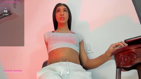 Karoline online show from January 2025 09:24:01 PM