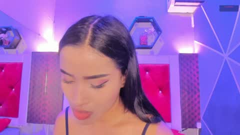 Snapshot of karoll014 chatting on April 2026 12:26:01 PM Karol online show from April 2026 12:26:01 PM