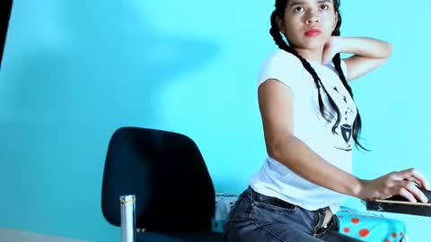 karol online show from June 2026 06:23:01 PM