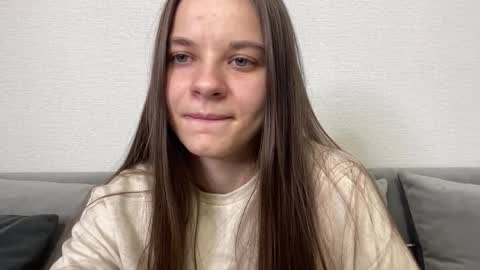 Lia online show from April 2026 04:27:01 PM