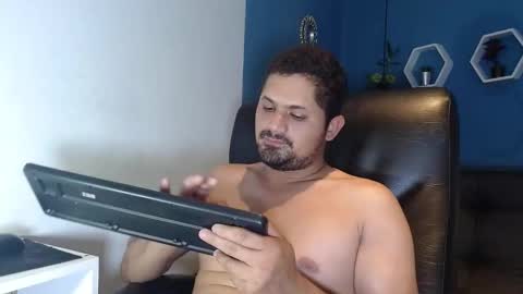 kartherpenerico24 online show from January 2026 10:23:01 PM