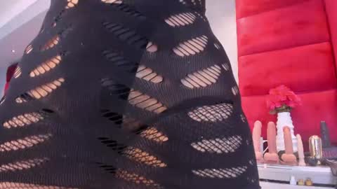 Snapshot of kasandramilf_ chatting on June 2026 08:42:01 PM Kasandra Hall online show from June 2026 08:42:01 PM