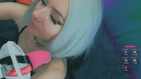 ALYSSA                online show from February 2025 04:36:02 PM