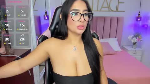 kaseythompson online show from September 2025 12:29:01 PM