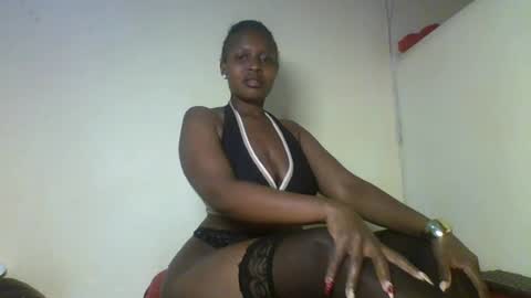 Snapshot of kashy_ chatting on June 2026 05:43:02 PM kashy_ online show from June 2026 05:43:02 PM