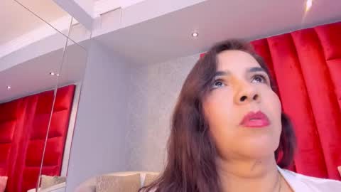 Kasandra Hall online show from December 2025 11:43:01 PM