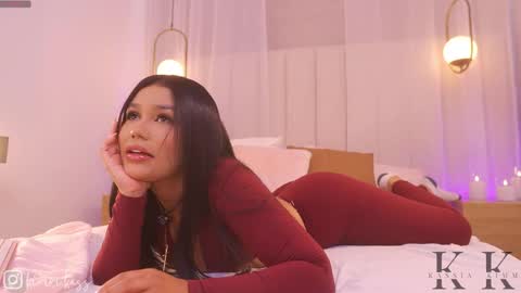 Snapshot of kassia_kim chatting on June 2026 03:53:01 AM Kassia online show from June 2026 03:53:01 AM