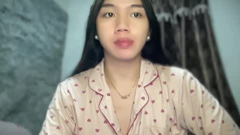 Majesty online show from February 2025 04:47:01 PM