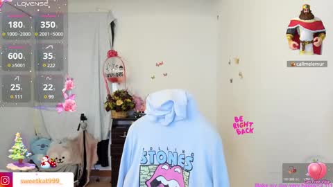 Snapshot of kat_ly_chan chatting on December 2024 07:28:02 PM Kat       online show from December 2024 07:28:02 PM