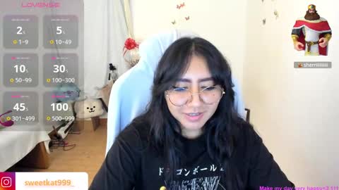 Snapshot of kat_ly_chan chatting on February 2025 02:48:02 PM Kat       online show from February 2025 02:48:02 PM