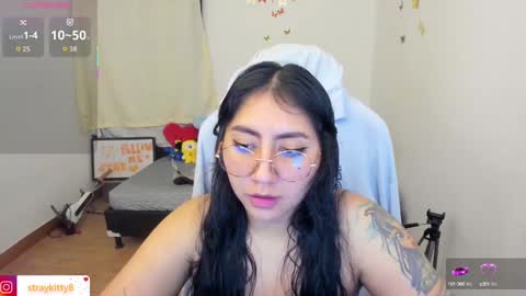 Snapshot of kat_ly_chan chatting on October 2025 12:06:01 AM Kat       online show from October 2025 12:06:01 AM