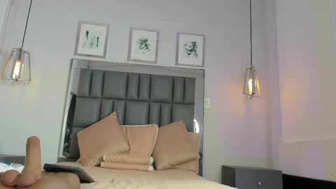 Snapshot of kataleya_west chatting on May 2026 08:04:02 PM kataleya_west online show from May 2026 08:04:02 PM
