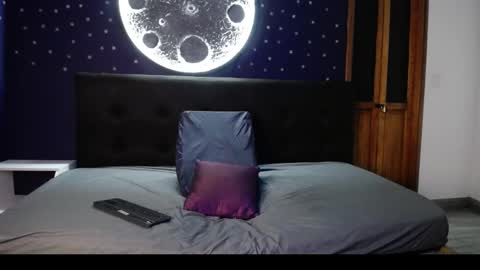 Katalina online show from October 2025 10:30:01 PM