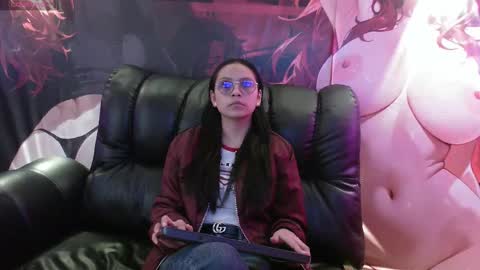 Katalina online show from October 2025 05:03:01 PM