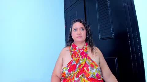 Snapshot of katalina_rivera chatting on June 2026 12:54:02 AM katalina_rivera online show from June 2026 12:54:02 AM