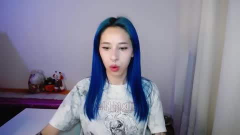 Maca online show from November 2025 10:10:01 PM