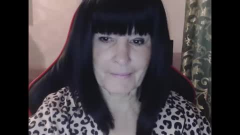 Snapshot of katarinaohdream chatting on November 2025 11:25:02 AM KatarinaOhDream online show from November 2025 11:25:02 AM