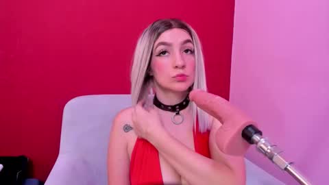 Kate  online show from October 2025 12:24:02 PM