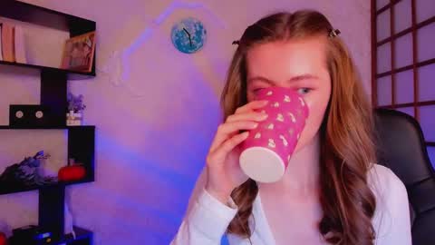 Kate online show from December 2024 05:26:02 AM