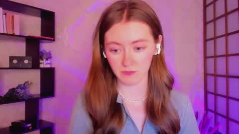 Kate online show from December 2024 05:09:02 AM