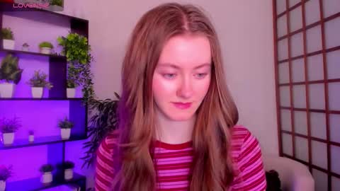 Kate online show from November 2025 02:33:02 AM