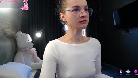 Snapshot of kate_jonson chatting on June 2026 07:11:02 AM .Be kind and gentle with me and I will do my best for you. online show from June 2026 07:11:02 AM
