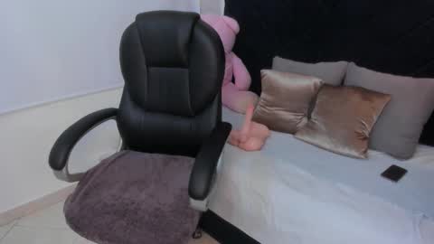 kate lua online show from January 2026 11:58:01 AM