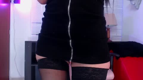 Kate  online show from January 2025 03:22:02 PM