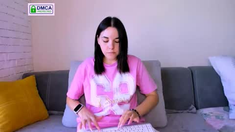 KATE online show from September 2025 04:56:01 AM