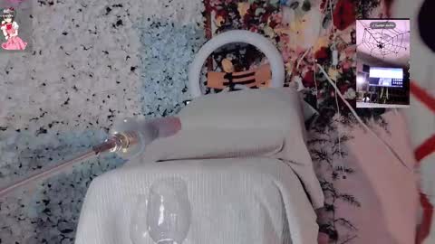 kate the pink girl online show from November 2025 10:42:02 PM