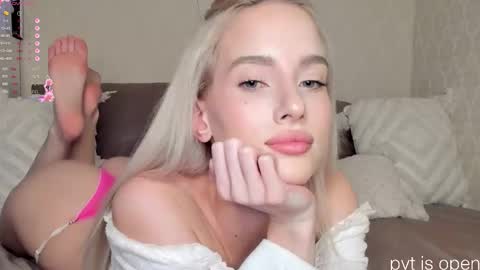    online show from December 2025 10:05:02 PM