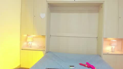 Snapshot of katecoopper chatting on March 2026 04:03:01 AM katecoopper online show from March 2026 04:03:01 AM