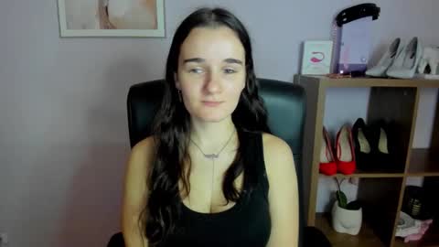 Kate  online show from November 2025 07:44:02 AM