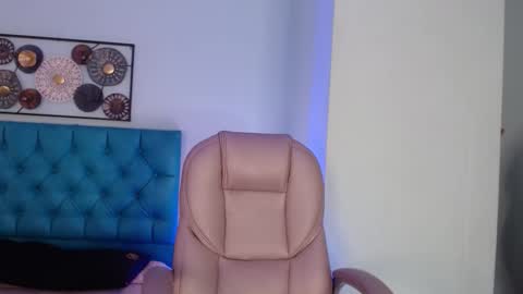 Snapshot of katelovee_ chatting on December 2025 11:49:02 AM Kate online show from December 2025 11:49:02 AM