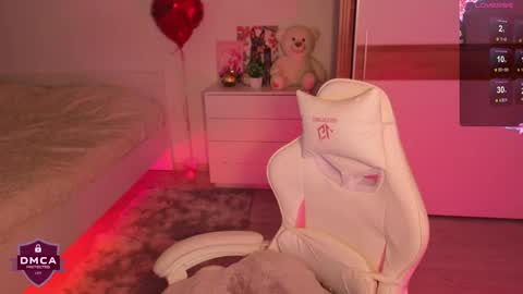 Snapshot of katerinawave chatting on February 2026 11:00:02 AM katerinawave online show from February 2026 11:00:02 AM