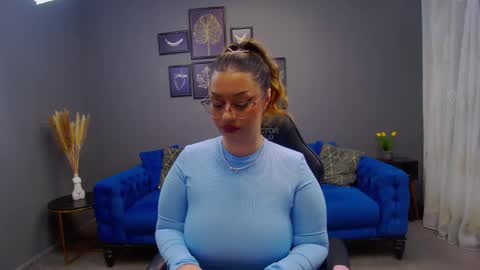 Kate online show from December 2024 06:17:02 PM