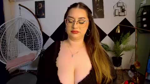 Kate online show from June 2026 07:16:01 PM
