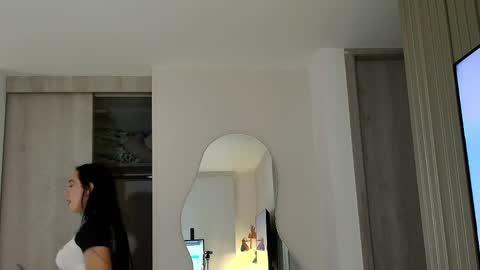 Snapshot of kathalove_1 chatting on June 2026 03:01:01 AM Klove online show from June 2026 03:01:01 AM