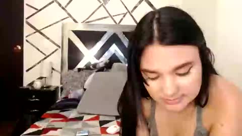 Snapshot of kathe_sant chatting on January 2025 09:04:02 AM KATHE SANT online show from January 2025 09:04:02 AM