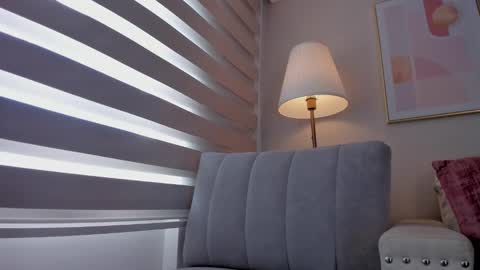 Kathee Saenz online show from November 2025 07:27:01 PM