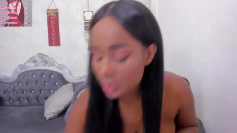 Snapshot of katherin_cruzz chatting on May 2026 06:35:02 PM katherin online show from May 2026 06:35:02 PM